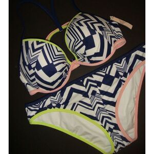 Victoria's Secret 34DD,36C BIKINI M,L bottom White Navy Ink Blot GEO racerback